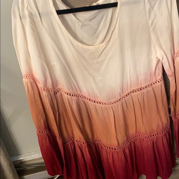 Ombré top - Picture 1 of 2